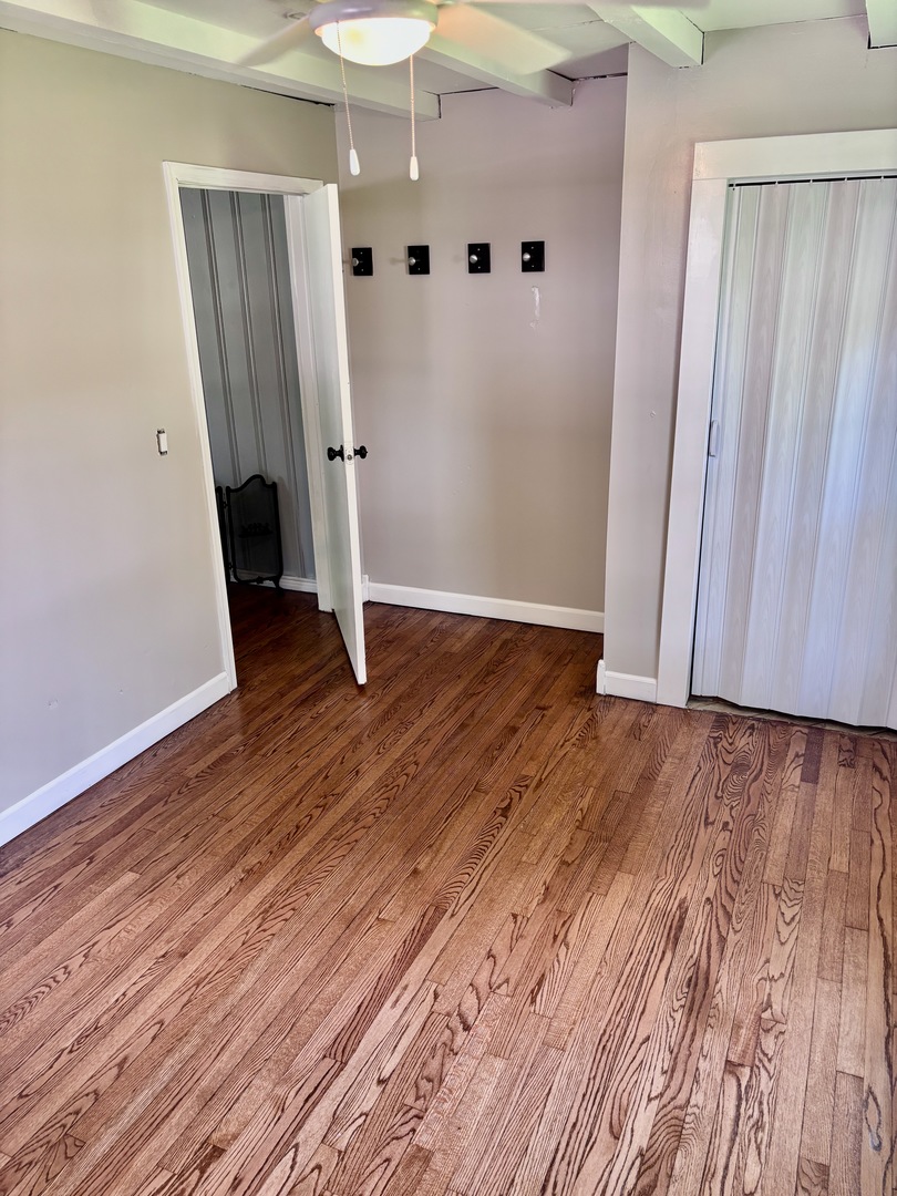 Gallery Image 16