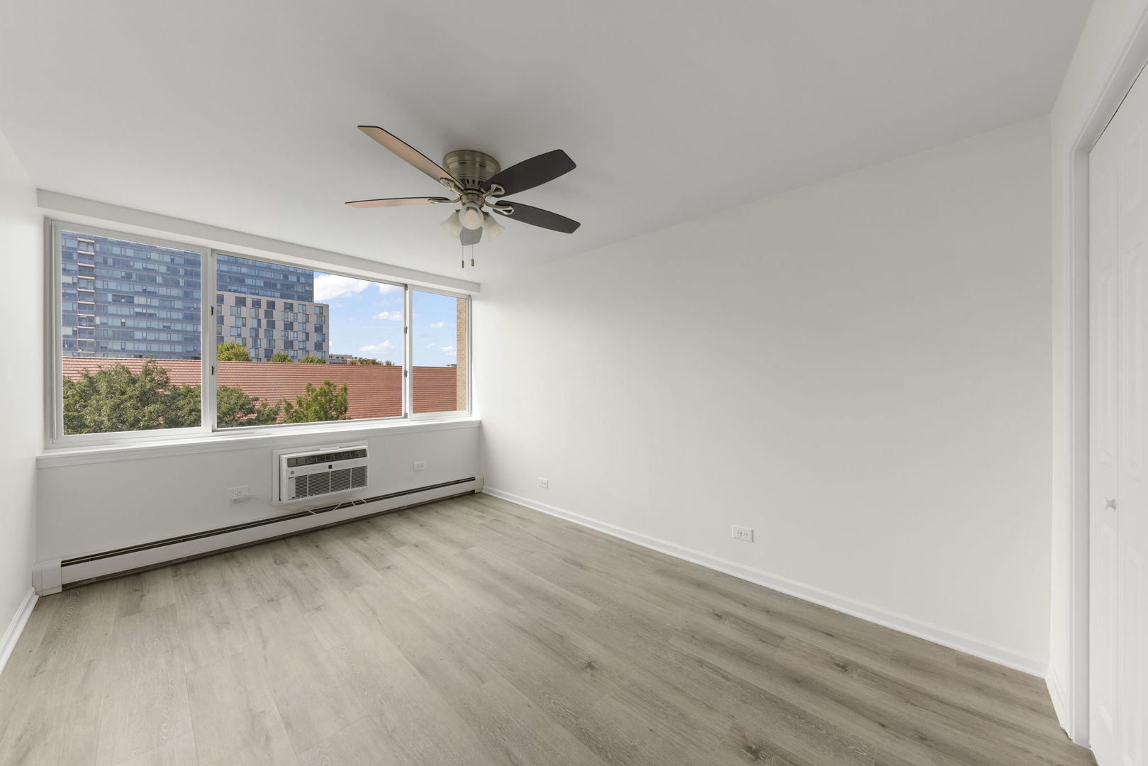 Gallery Image 18