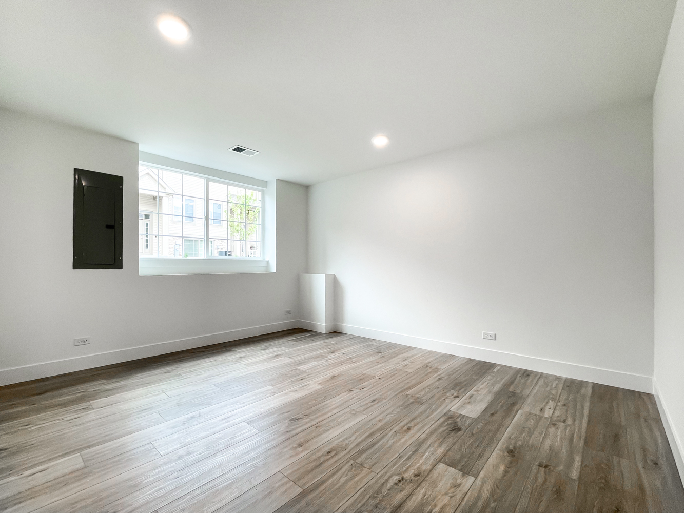 Gallery Image 19