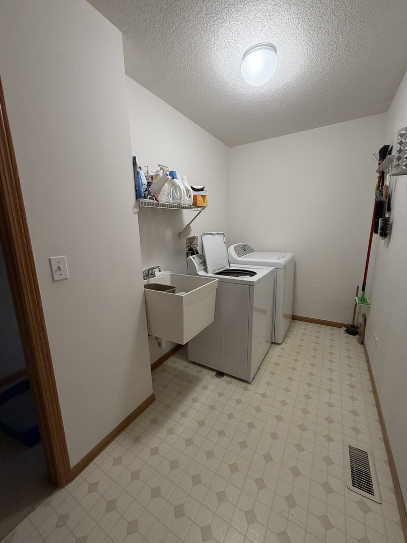 Gallery Image 18