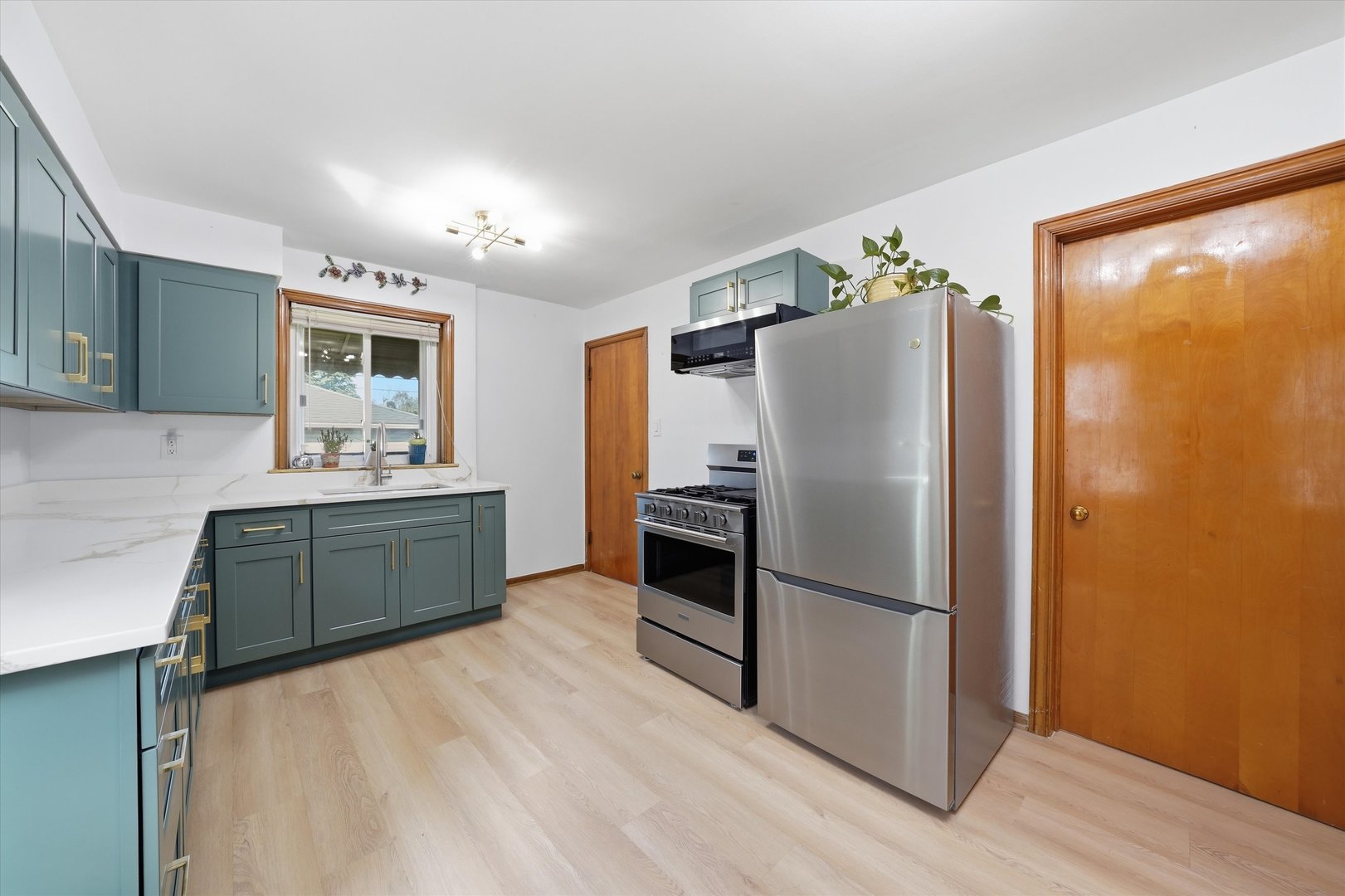 Gallery Image 11