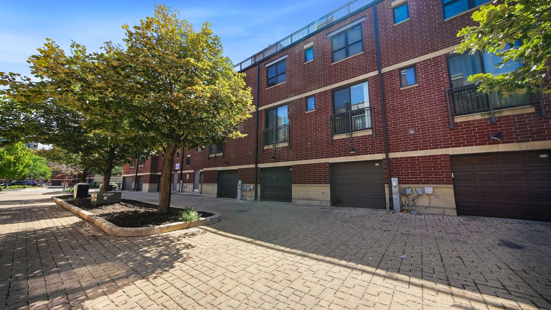 Gallery Image 18