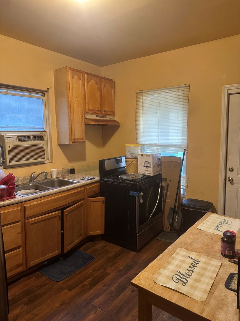 Gallery Image 18