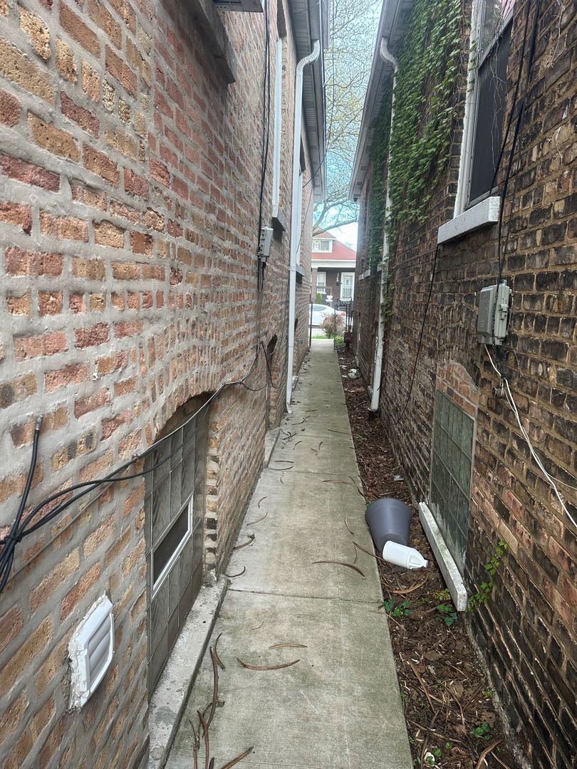 Gallery Image 33