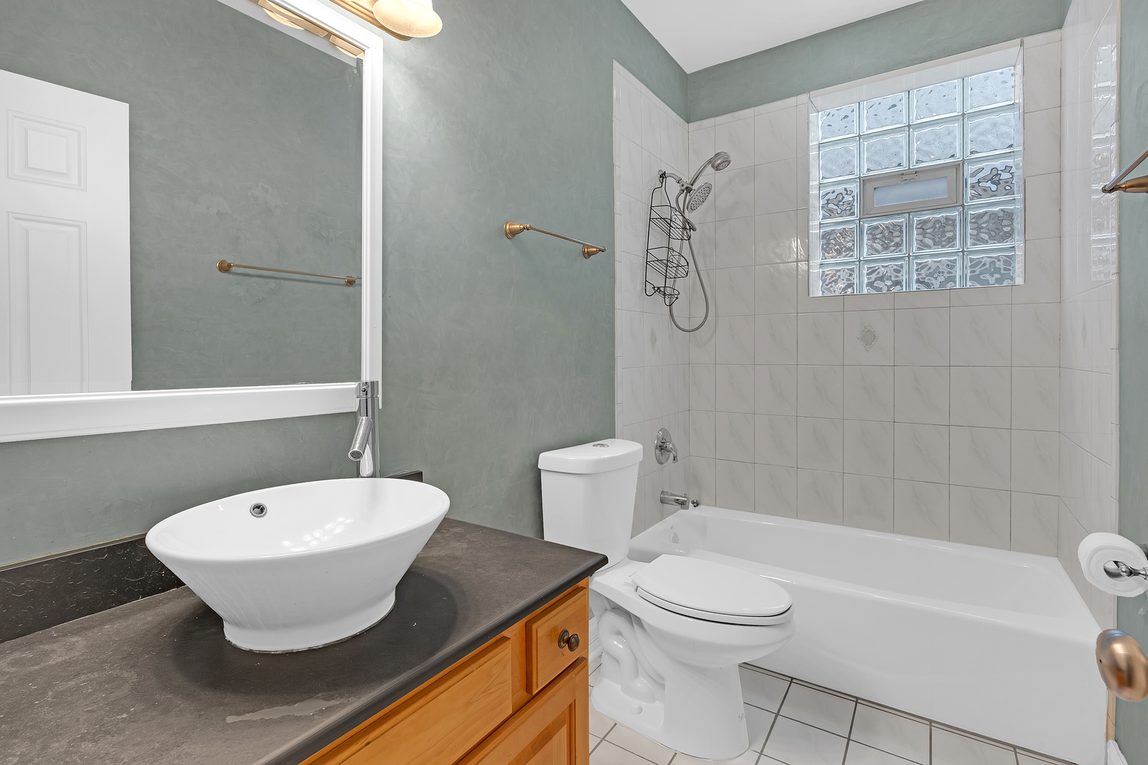 Gallery Image 10