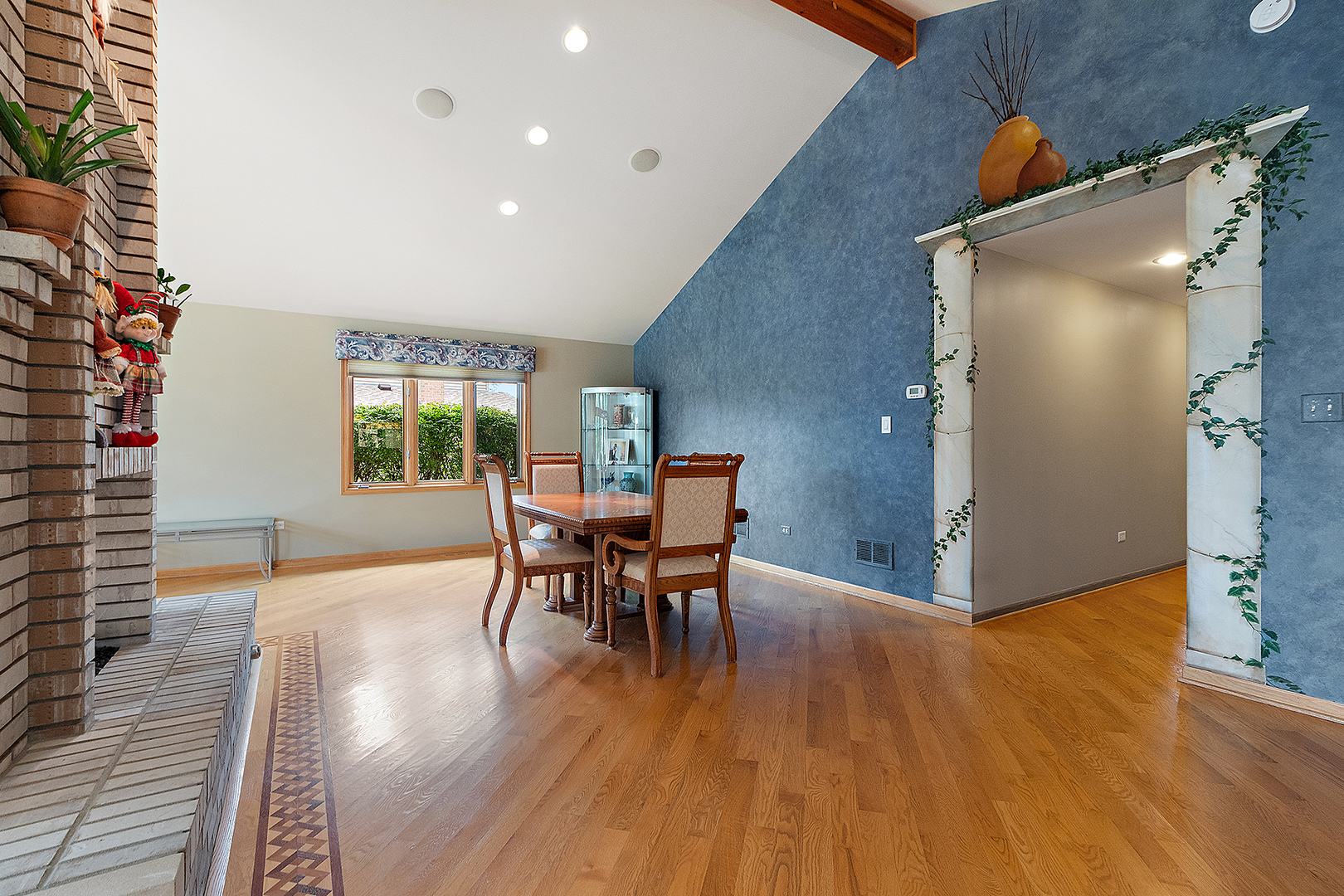 Gallery Image 9