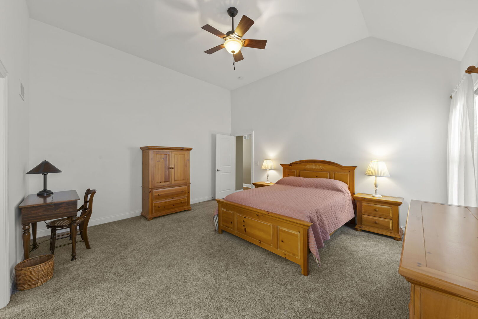 Gallery Image 13