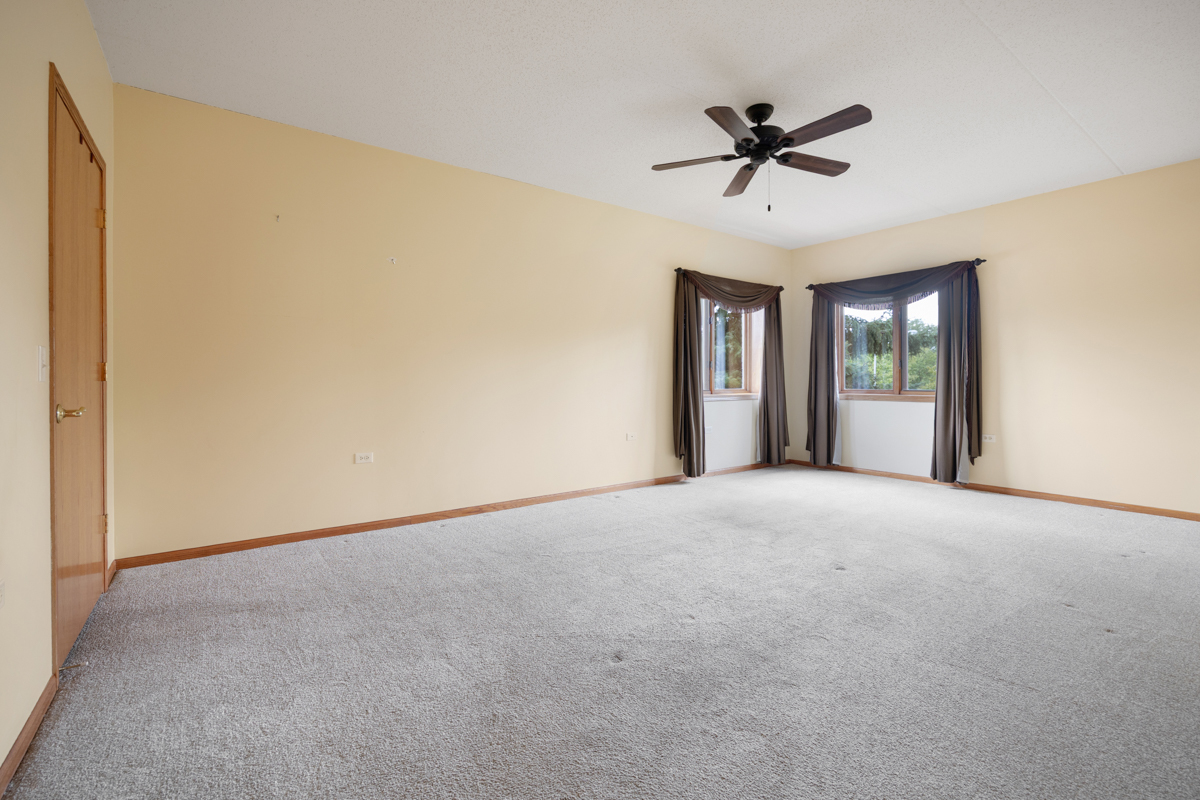 Gallery Image 16