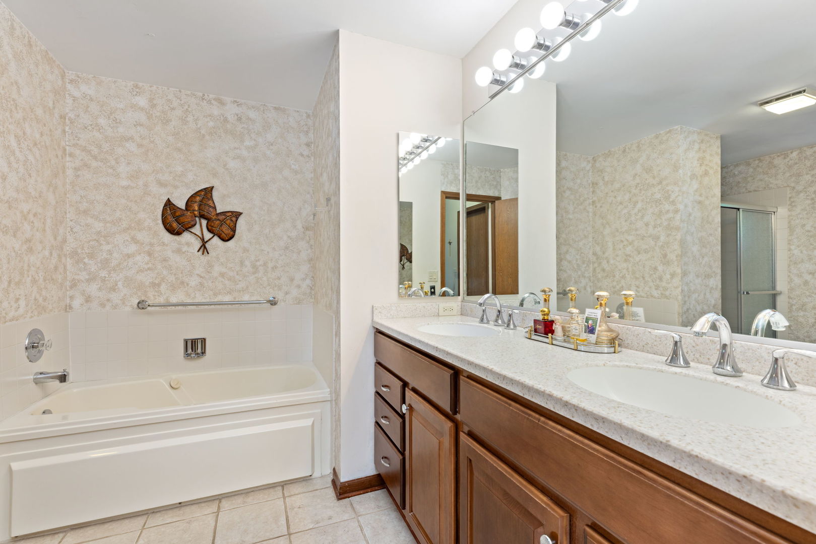 Gallery Image 15