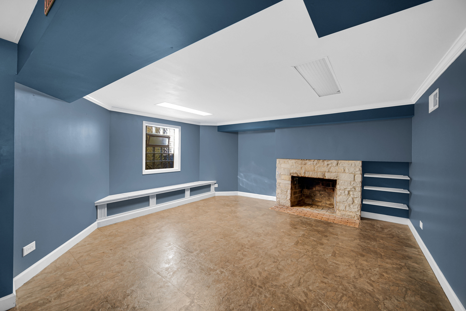 Gallery Image 15