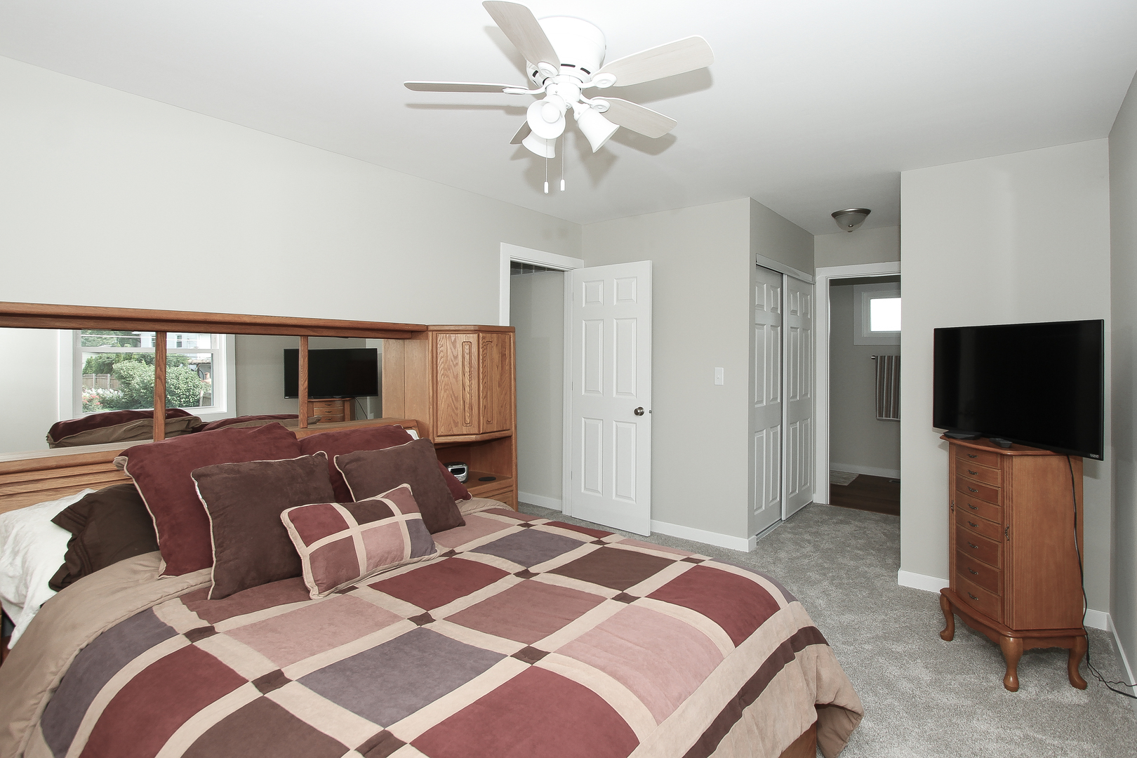 Gallery Image 12