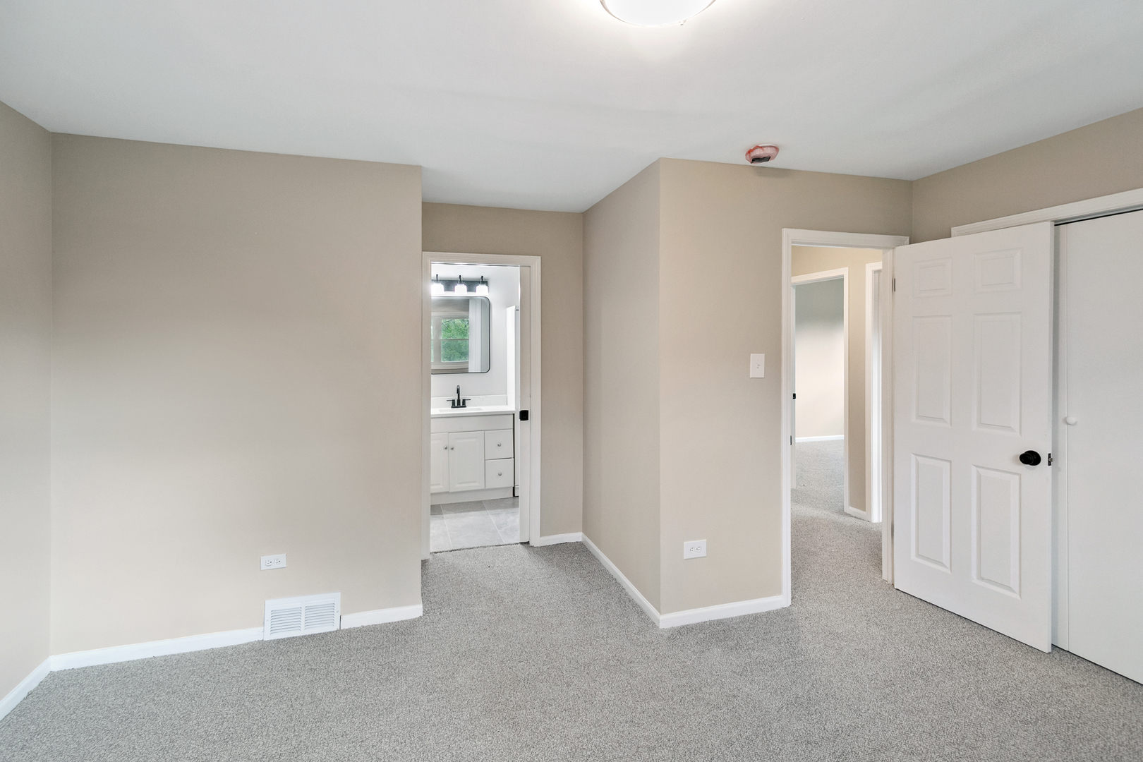Gallery Image 16
