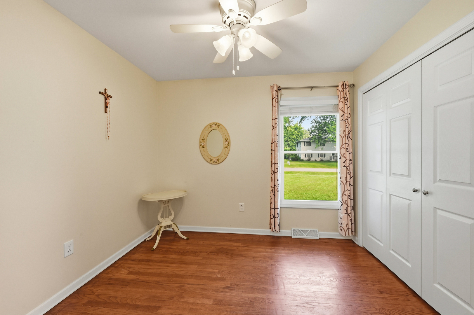 Gallery Image 16