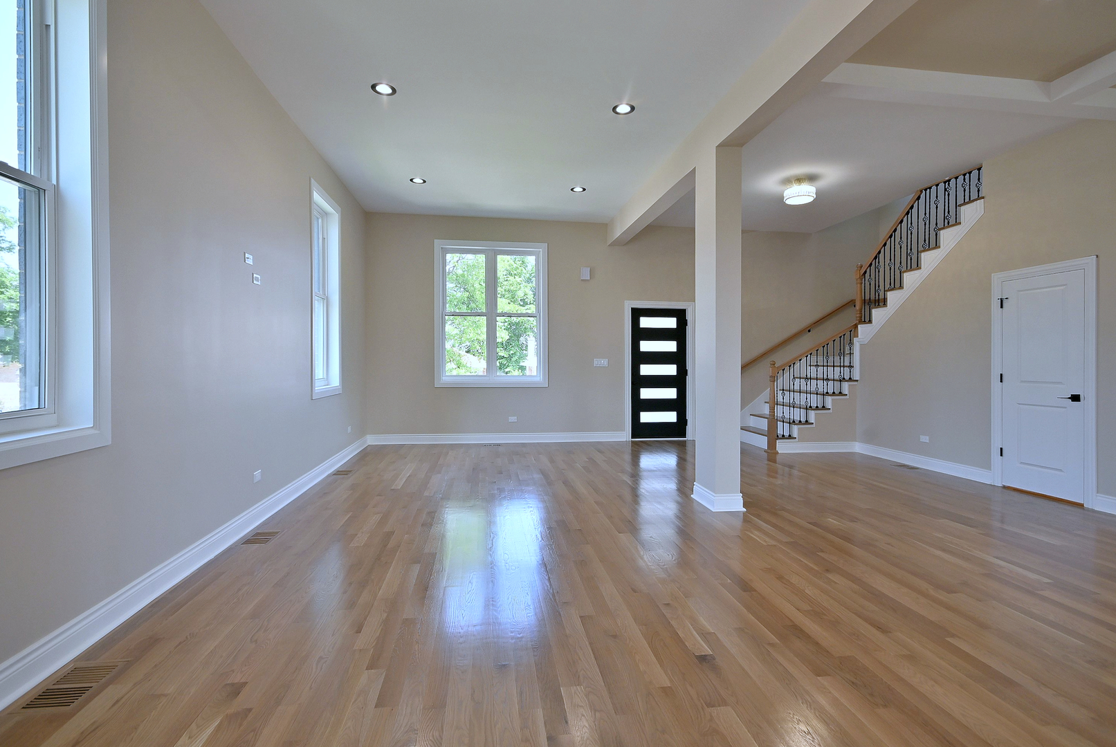 Gallery Image 13