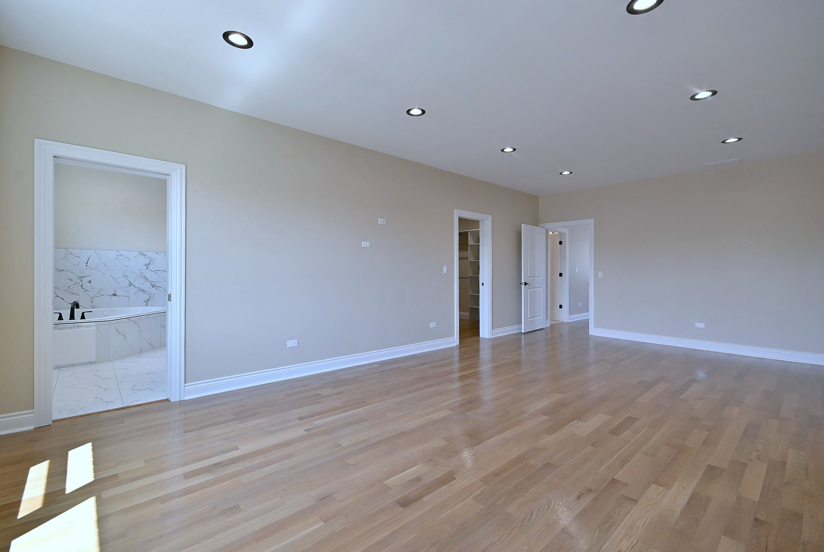 Gallery Image 30
