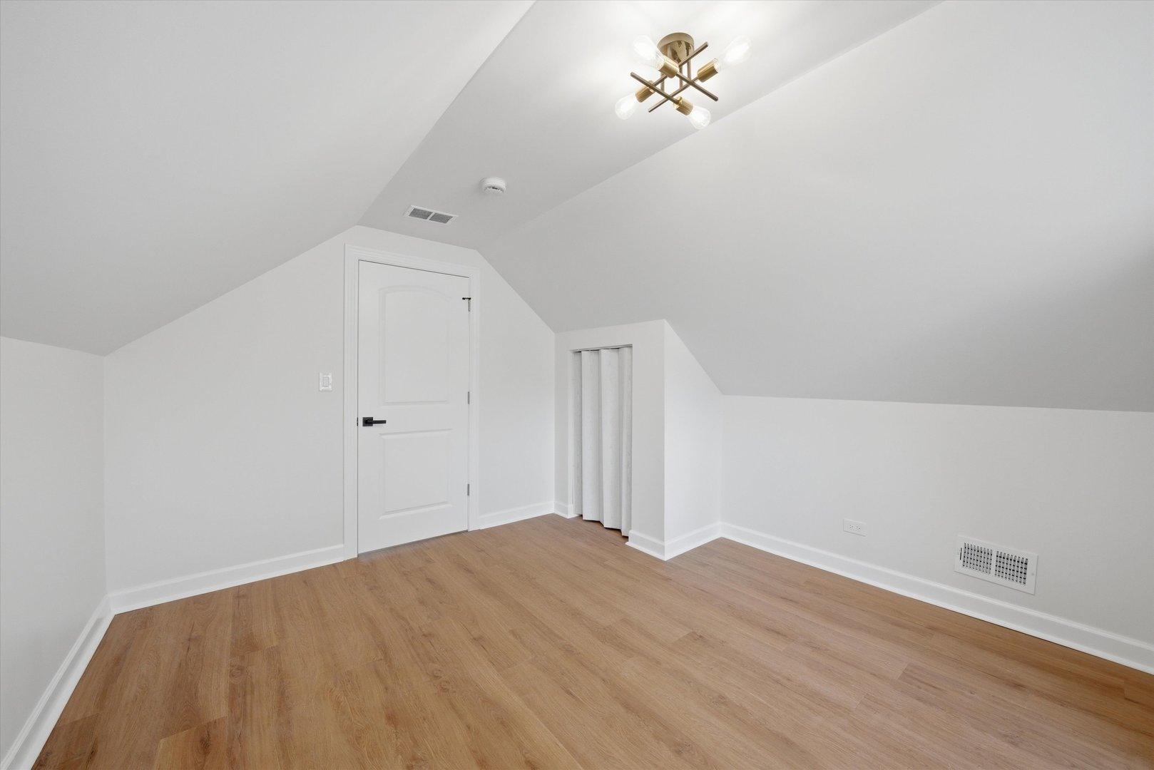 Gallery Image 19
