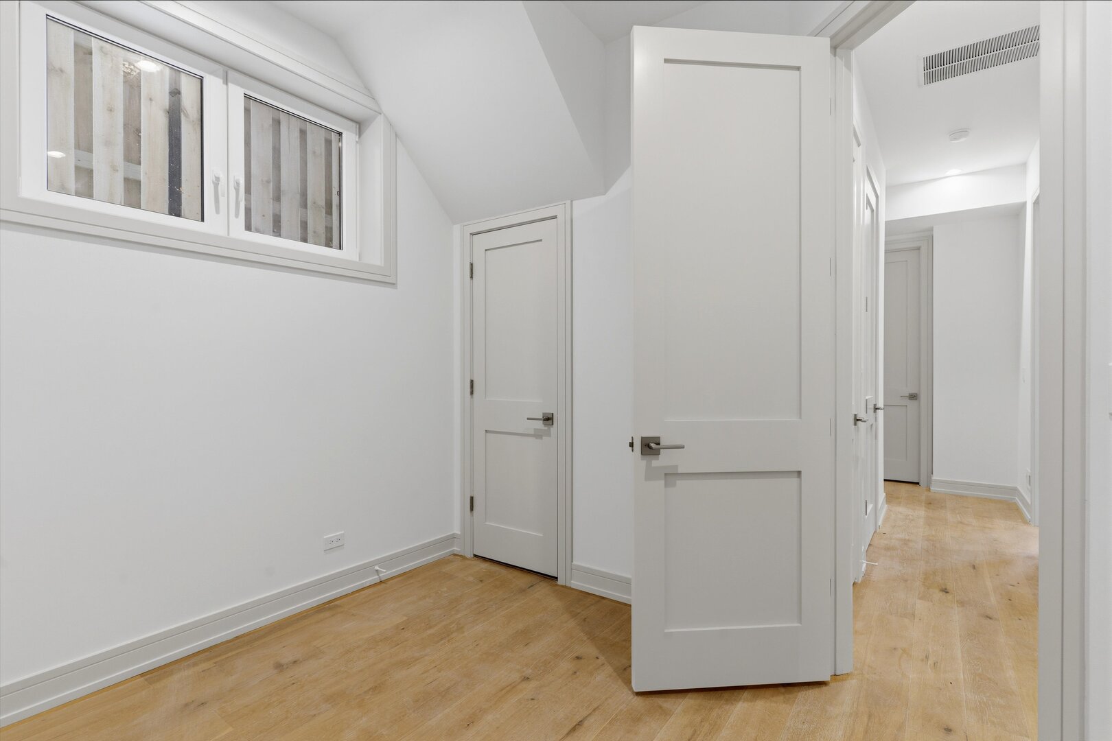 Gallery Image 19