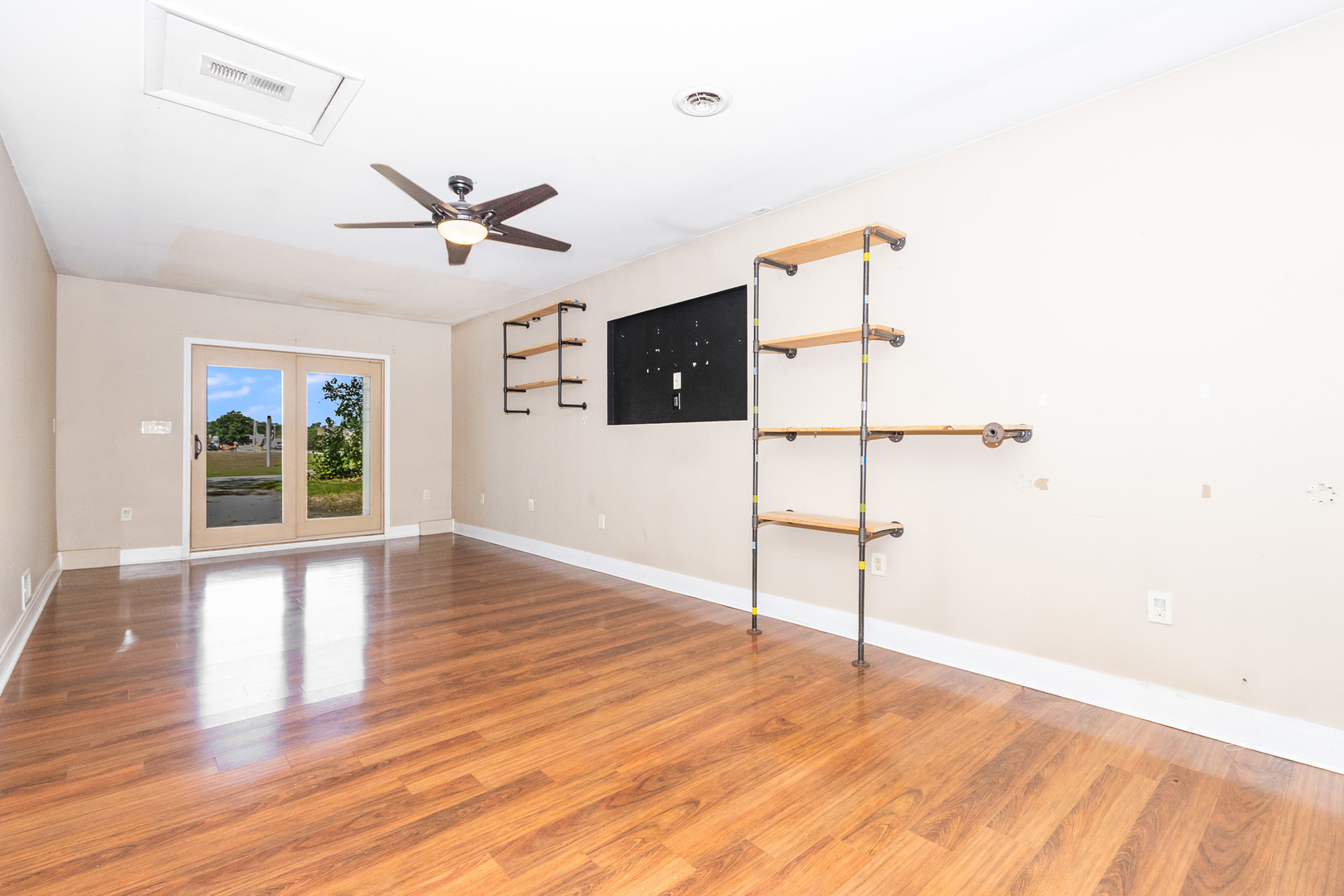 Gallery Image 10