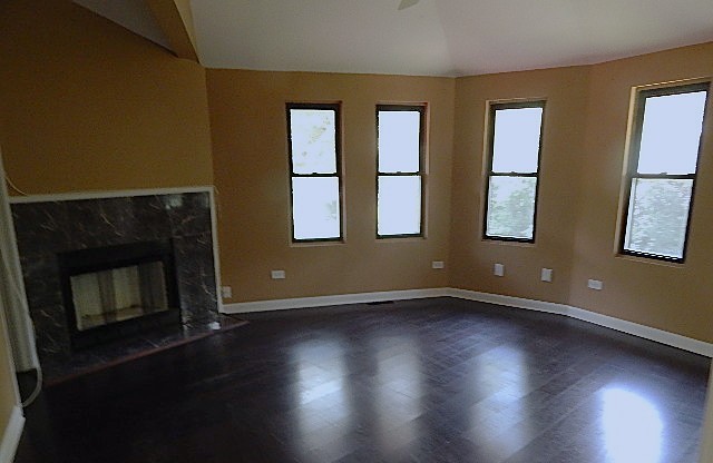Gallery Image 10