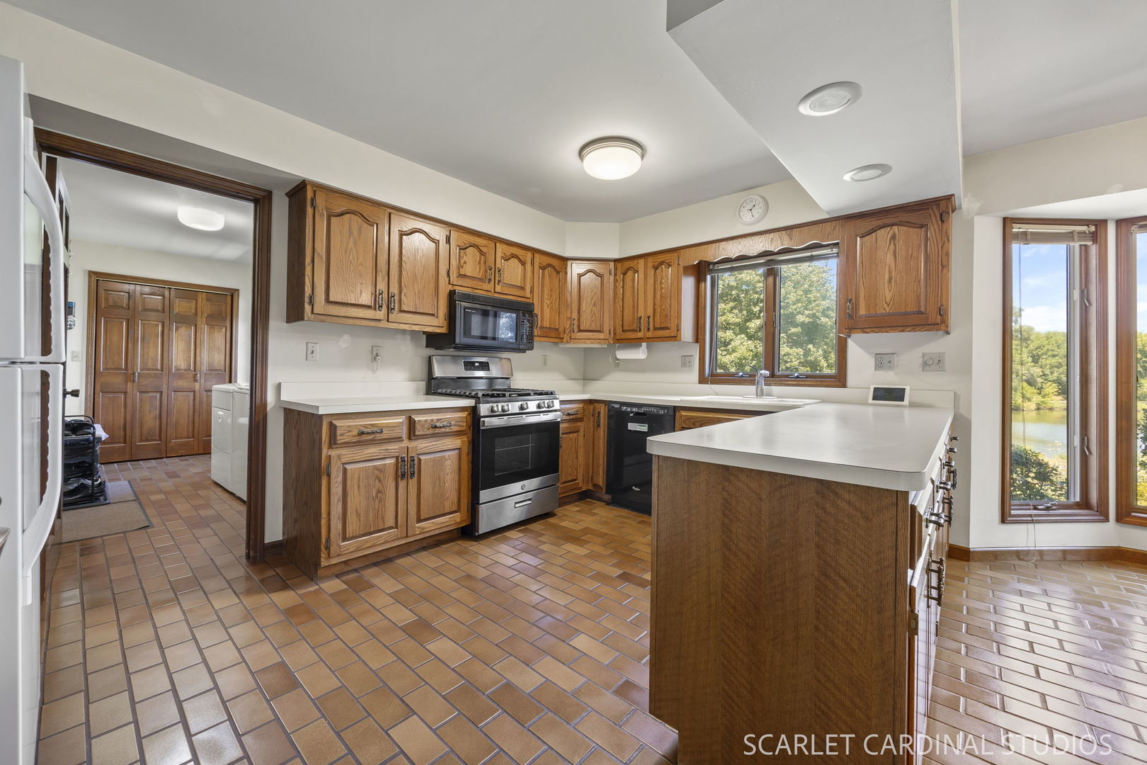 Gallery Image 12