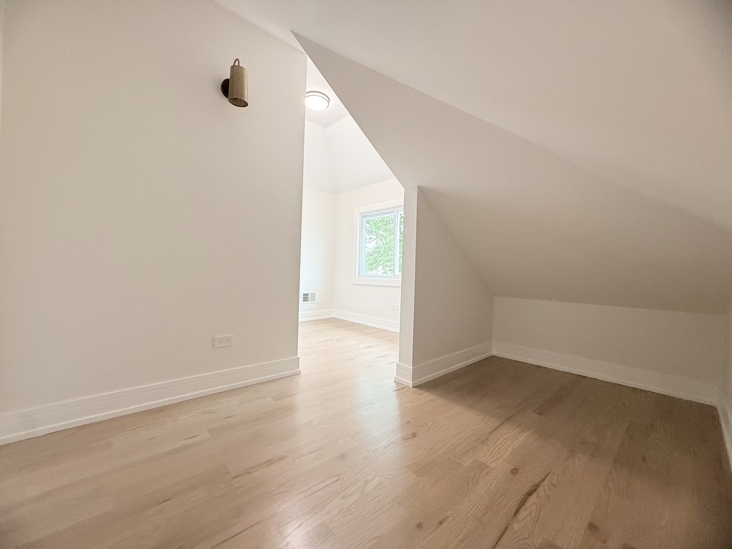 Gallery Image 16