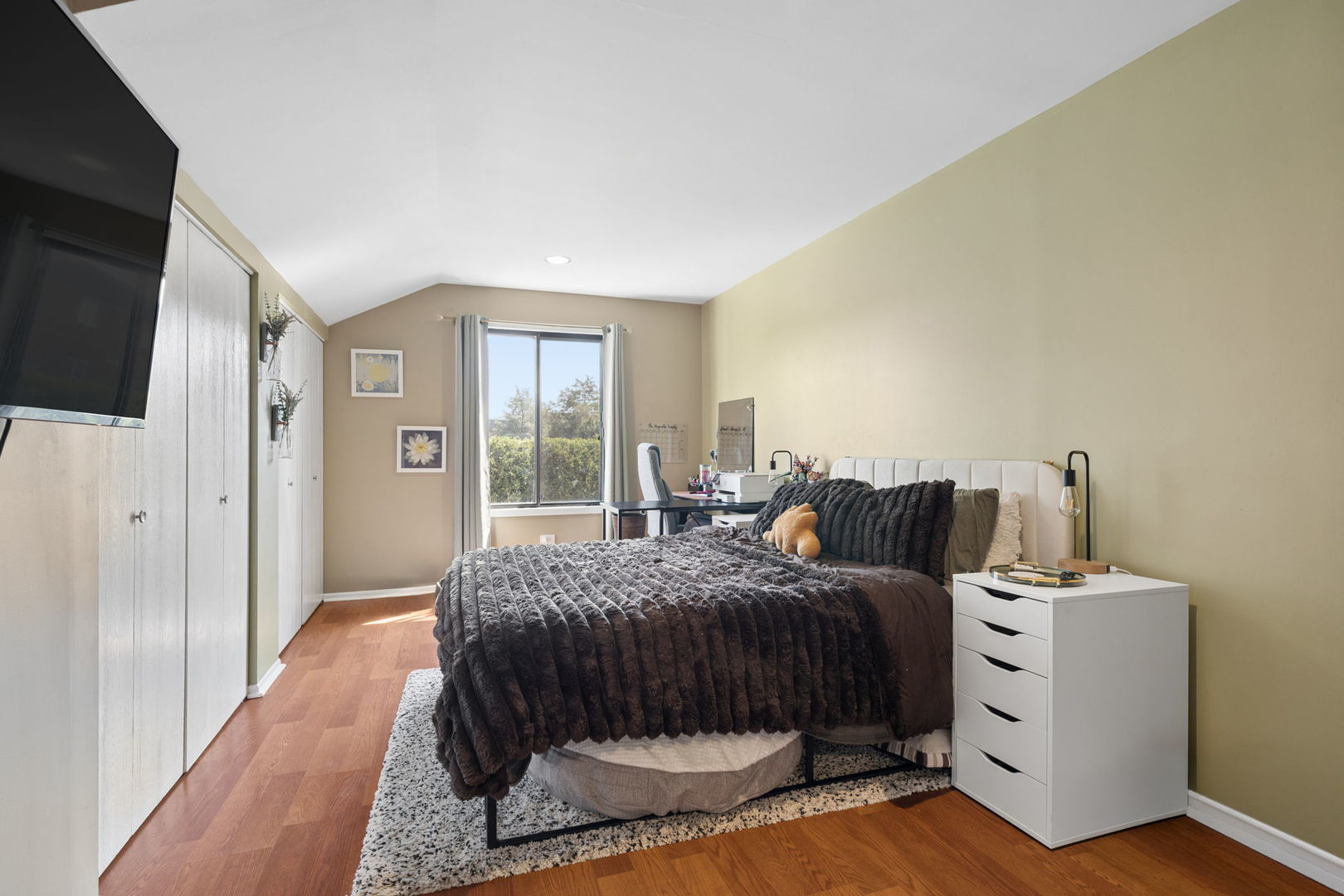 Gallery Image 12
