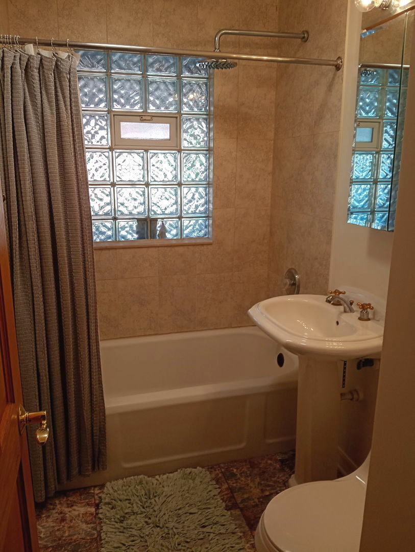 Gallery Image 13