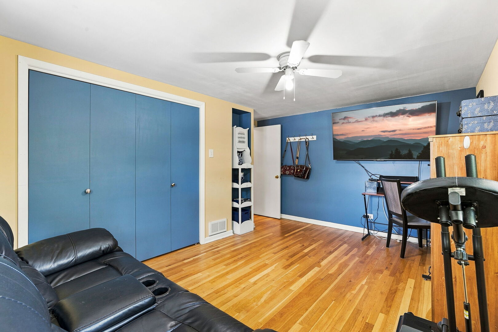 Gallery Image 15