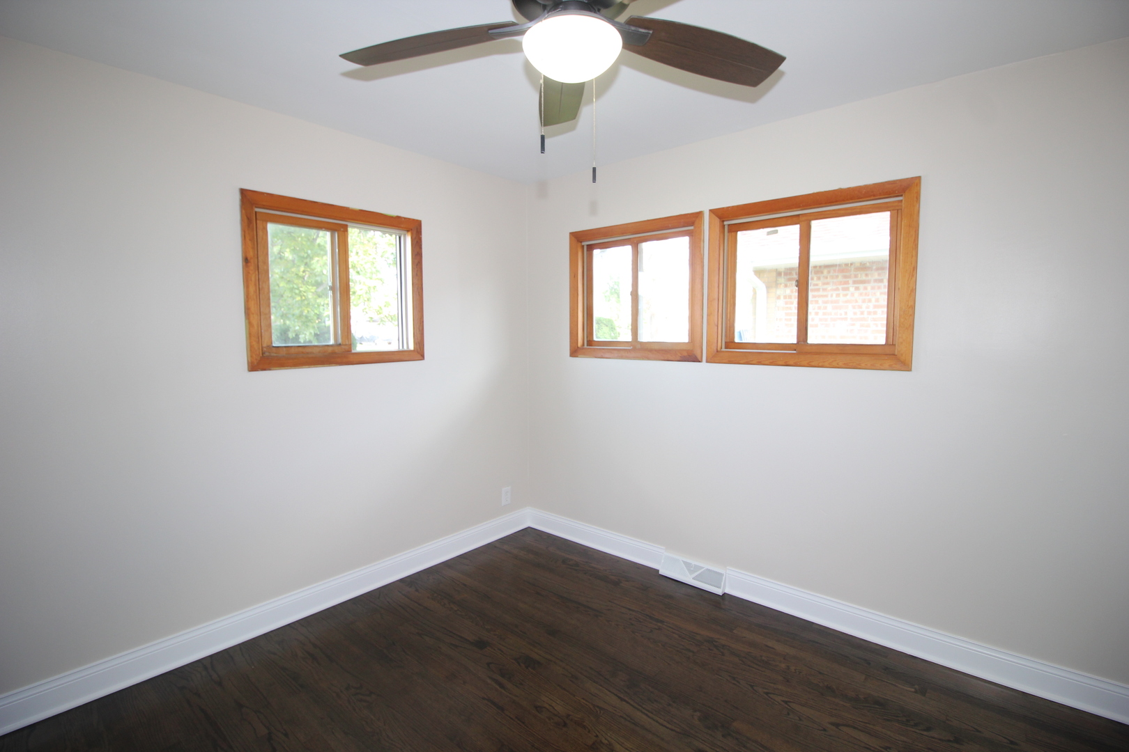 Gallery Image 19