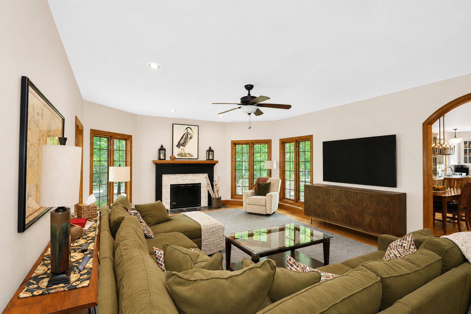 Gallery Image 13