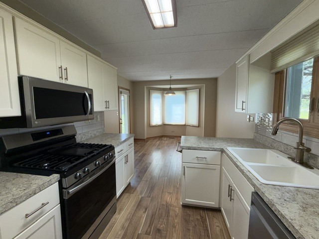 Gallery Image 13