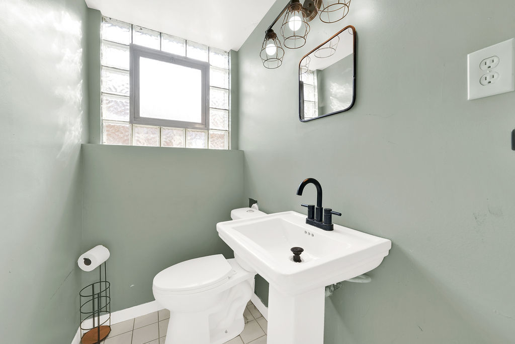 Gallery Image 12