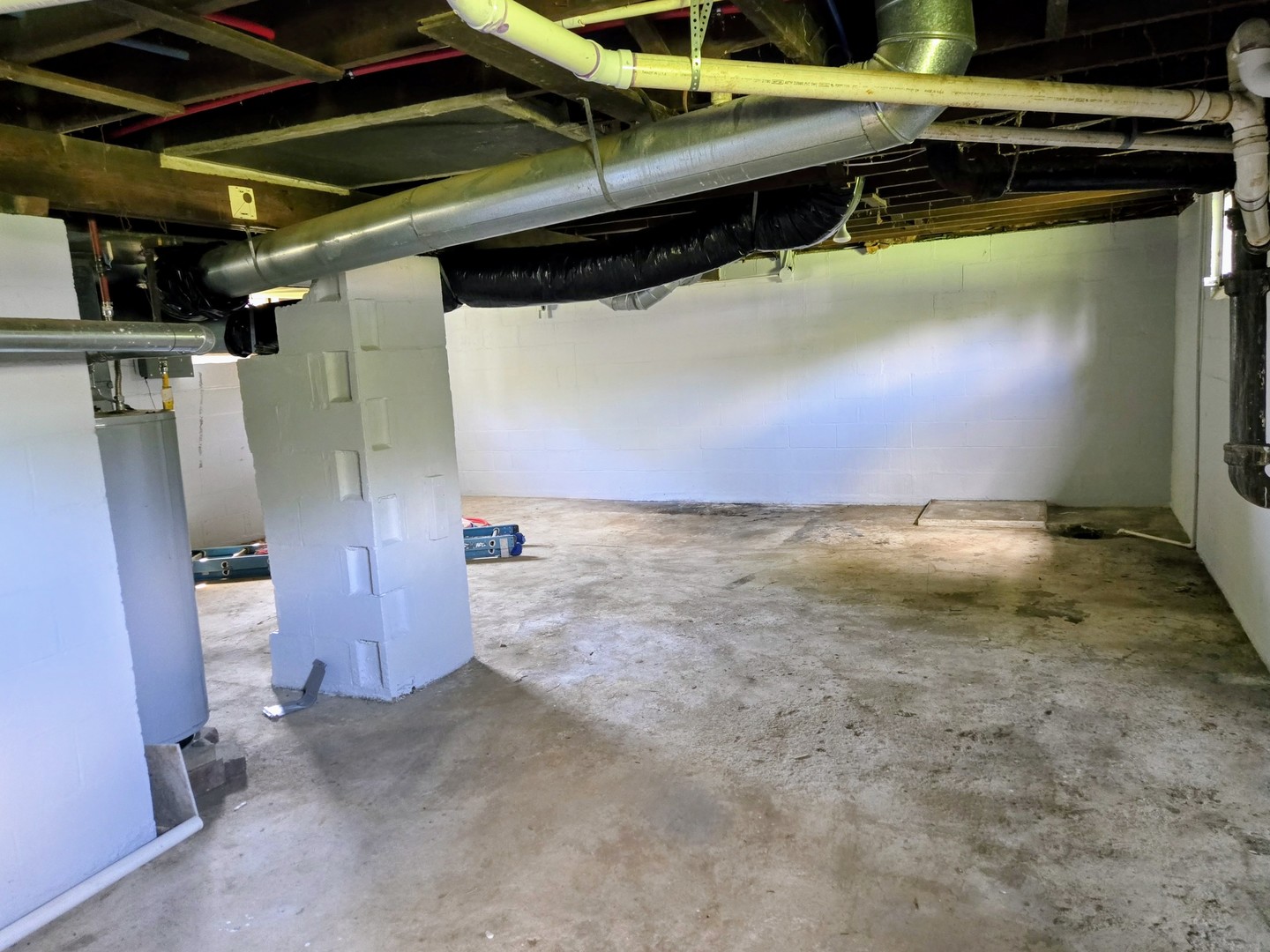 Gallery Image 14