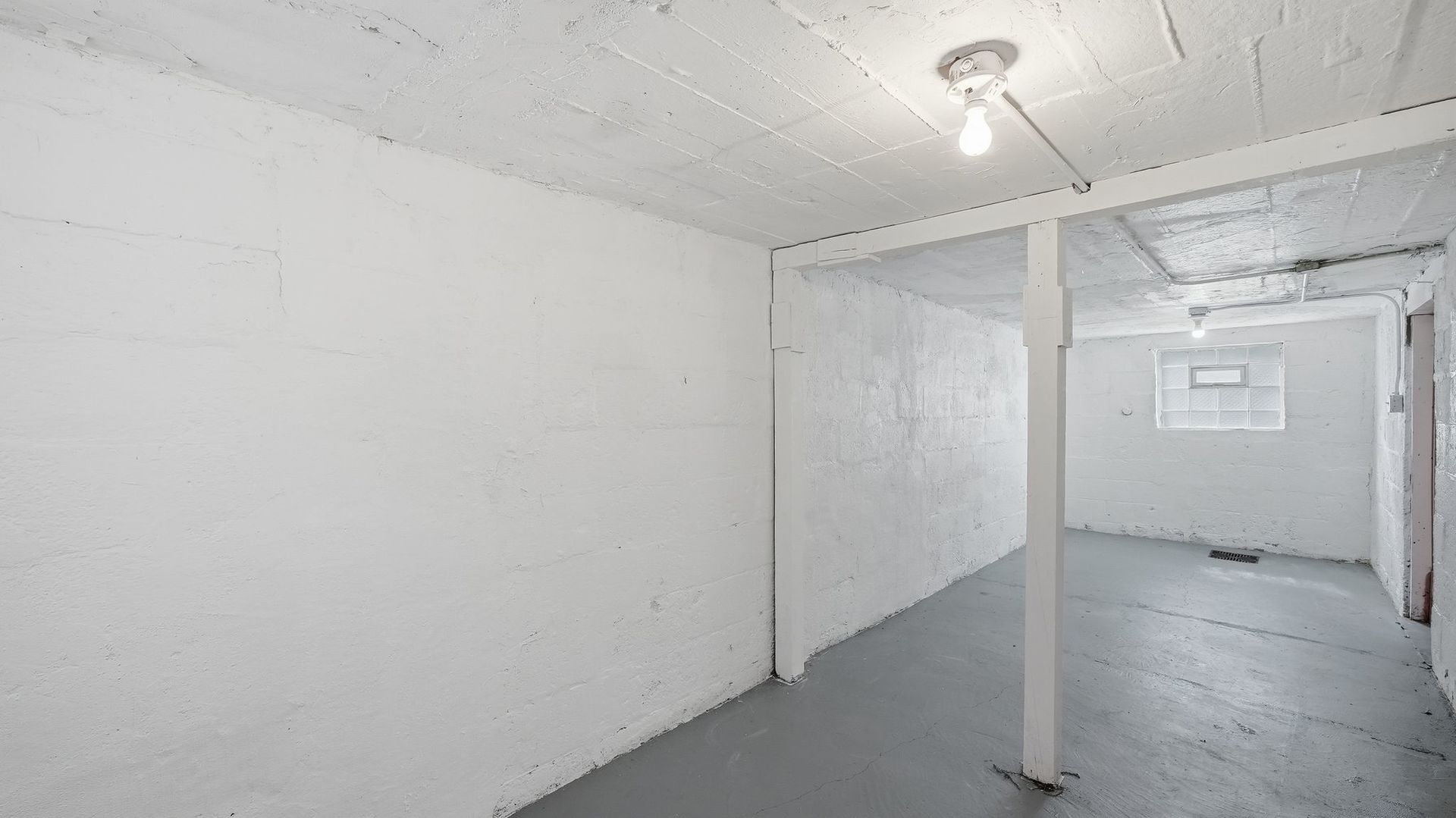 Gallery Image 18