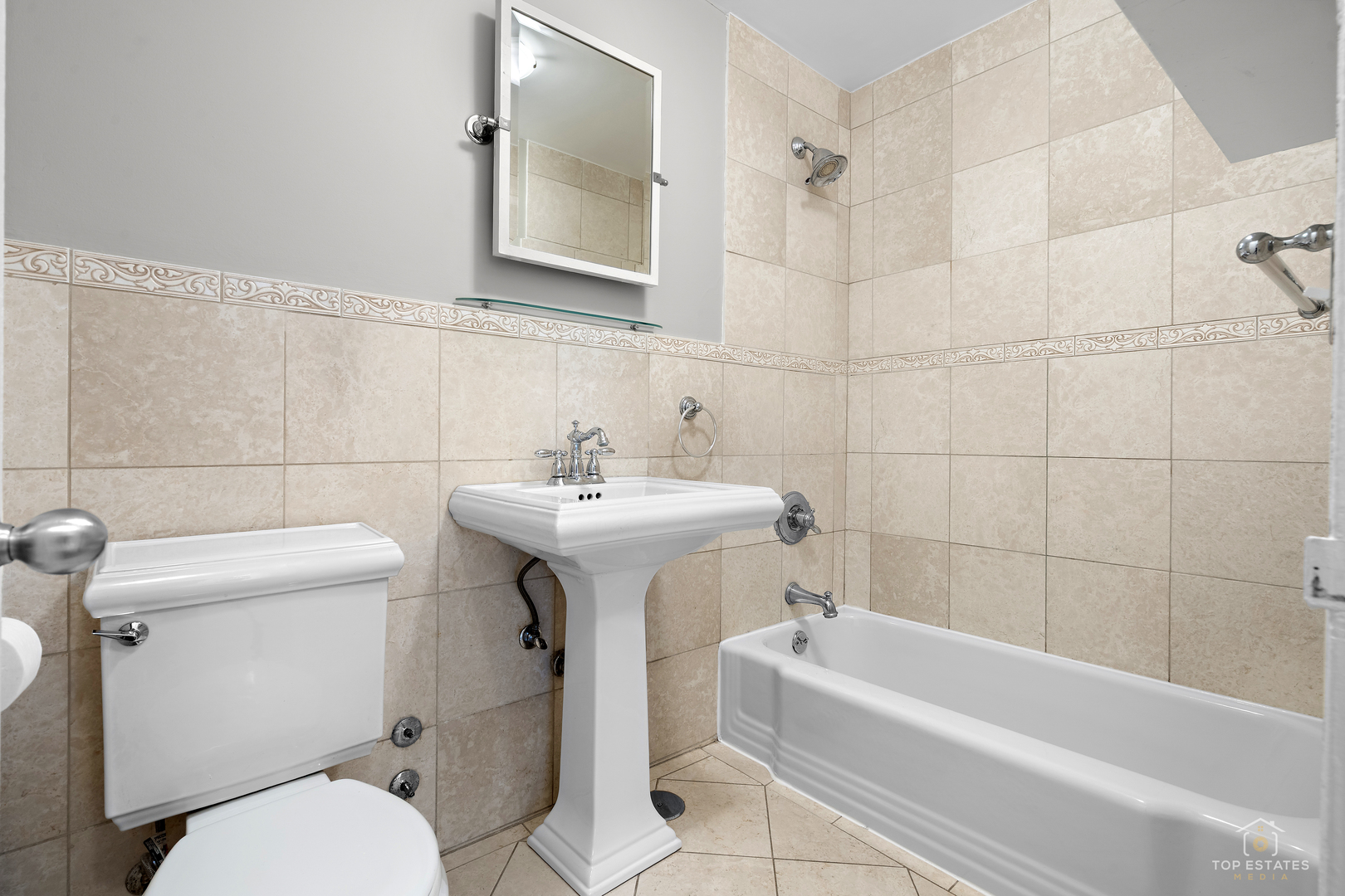 Gallery Image 6