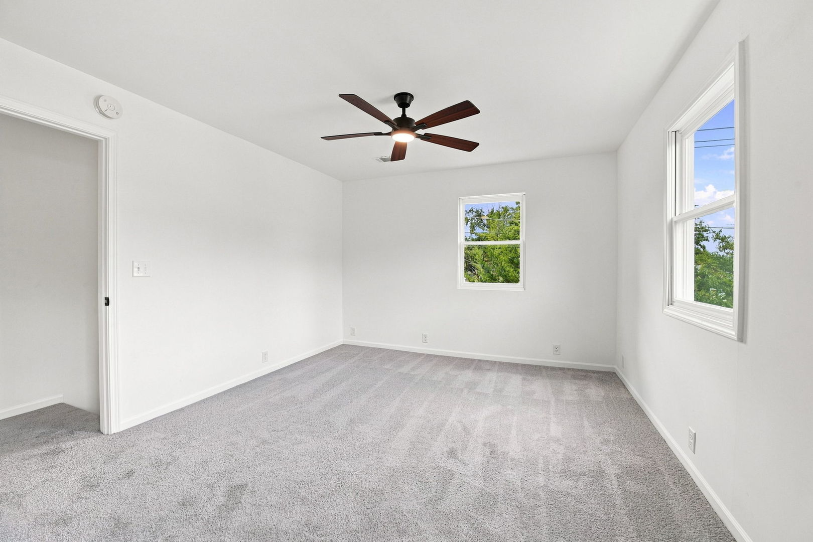 Gallery Image 19