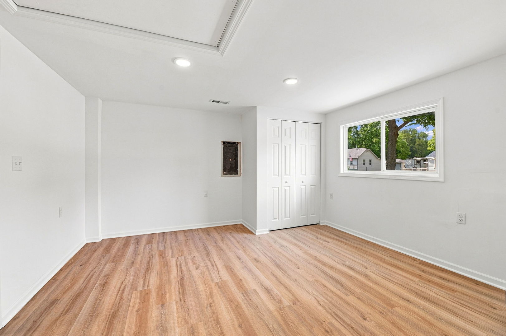 Gallery Image 16