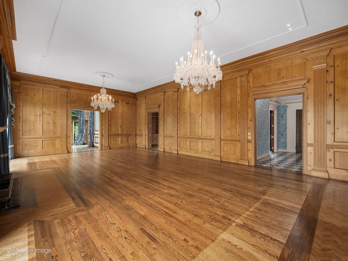Gallery Image 13