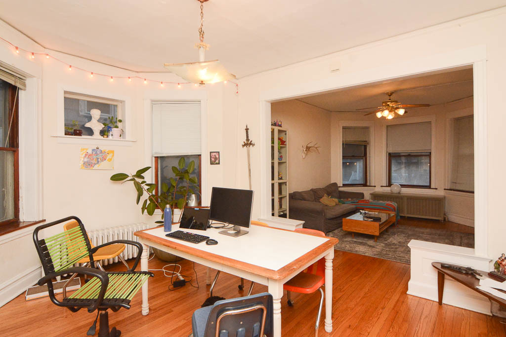 Gallery Image 9
