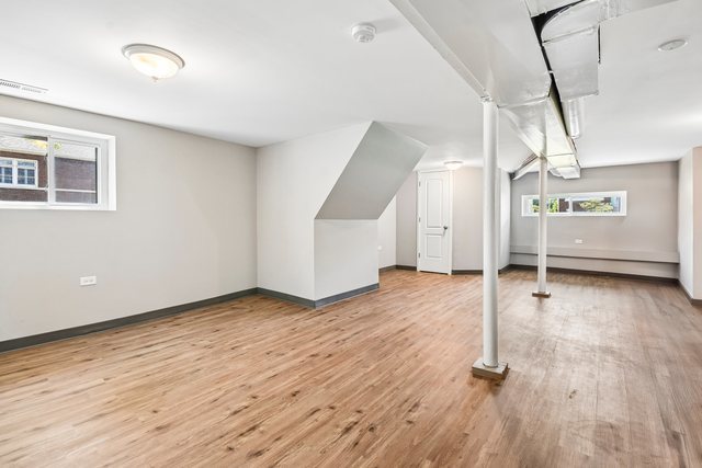 Gallery Image 16