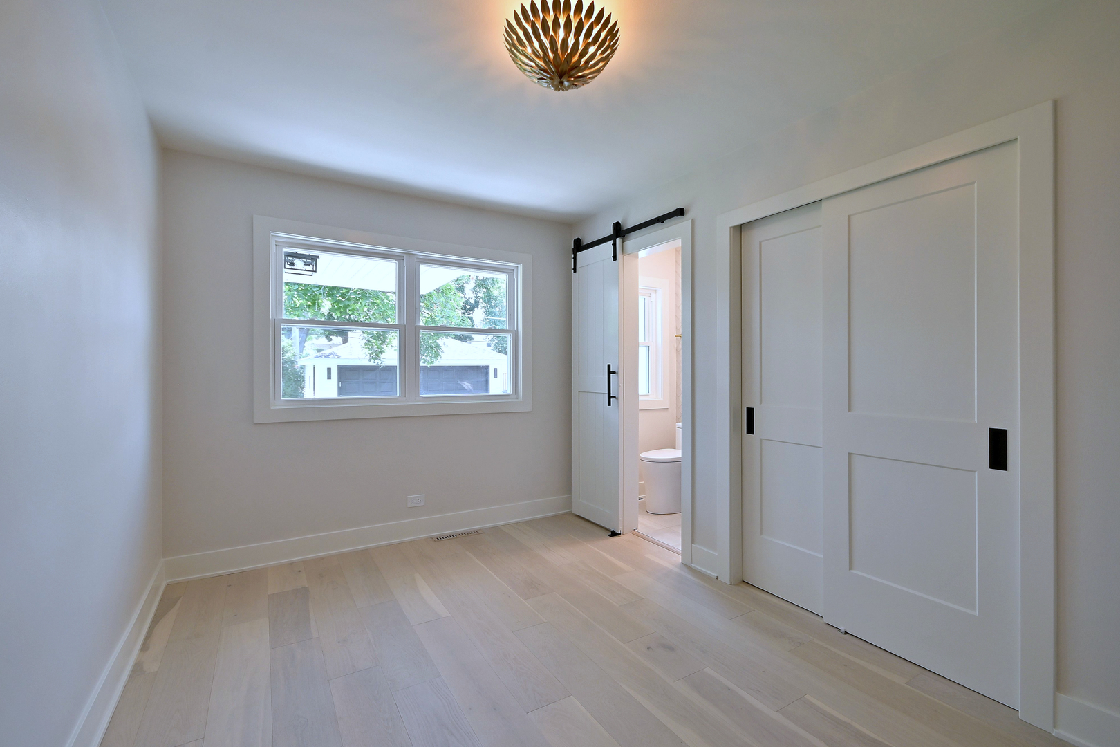Gallery Image 21