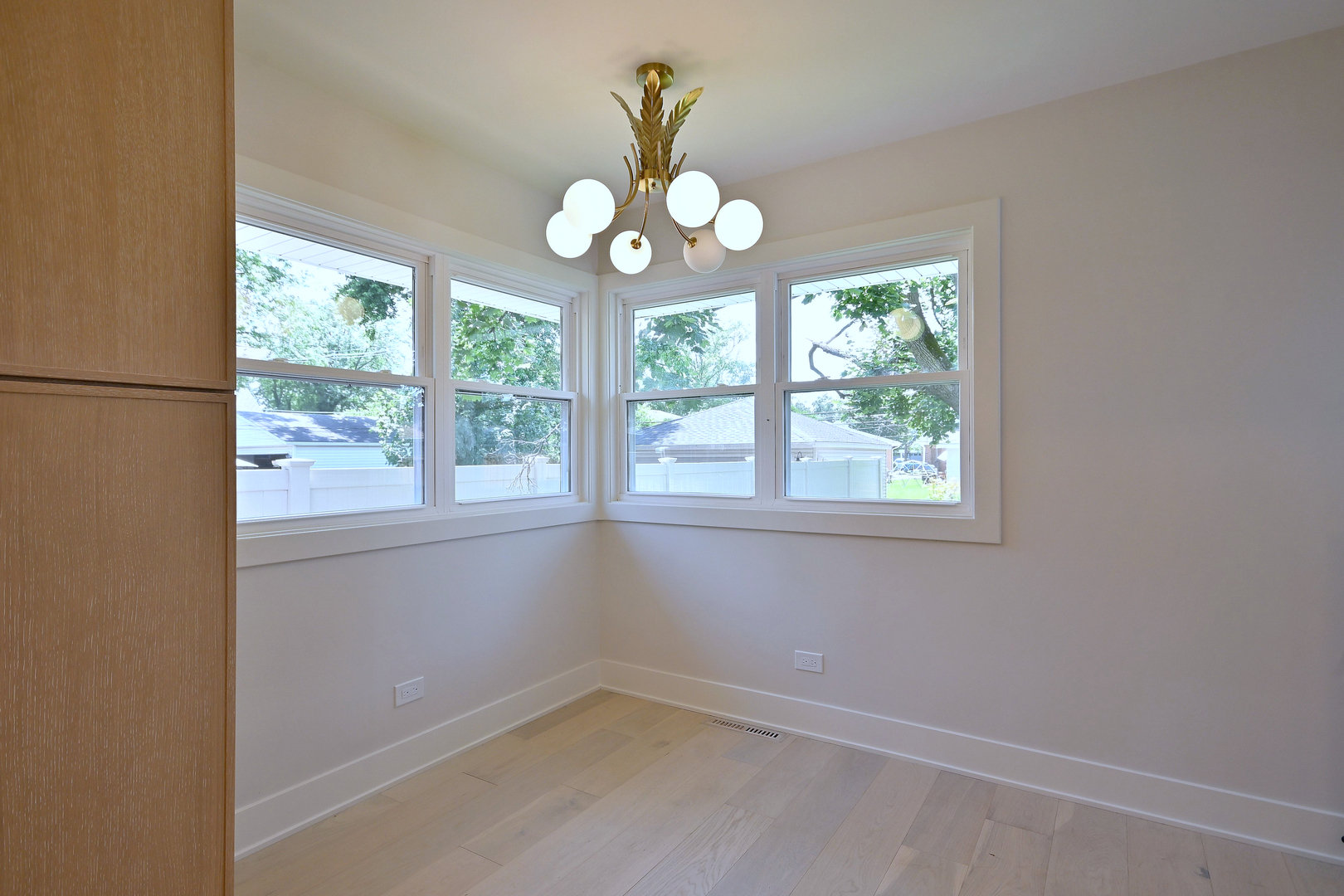 Gallery Image 17