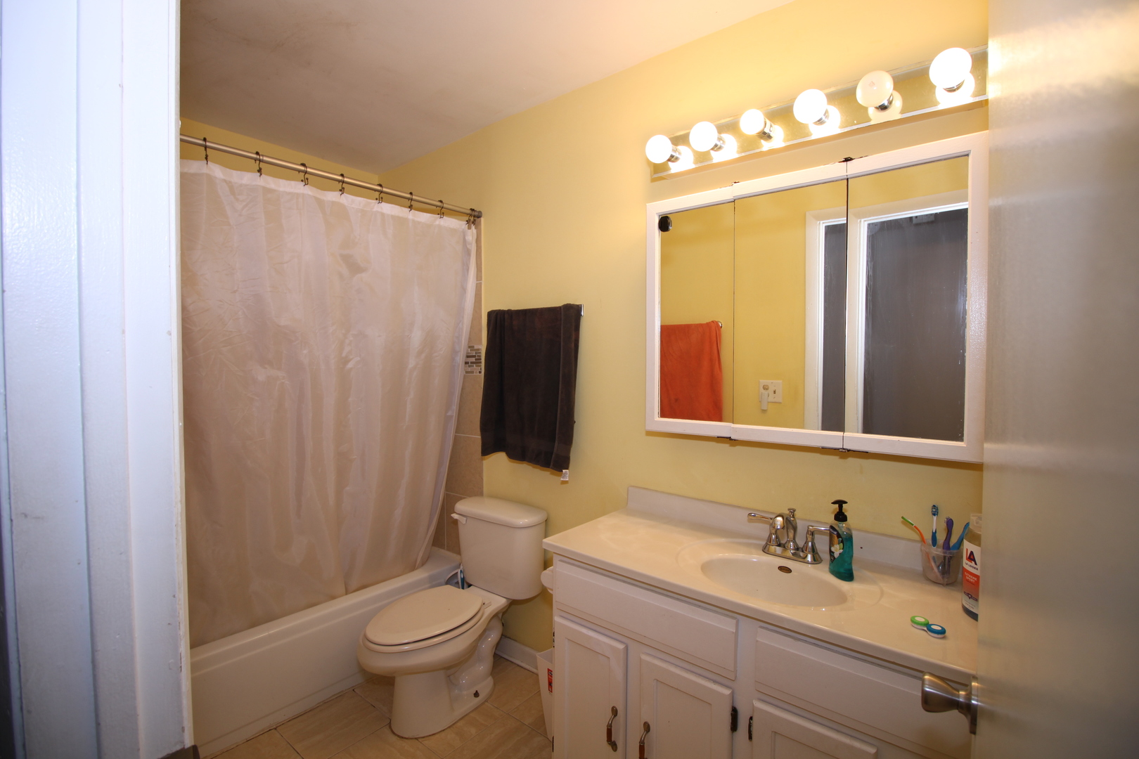 Gallery Image 9