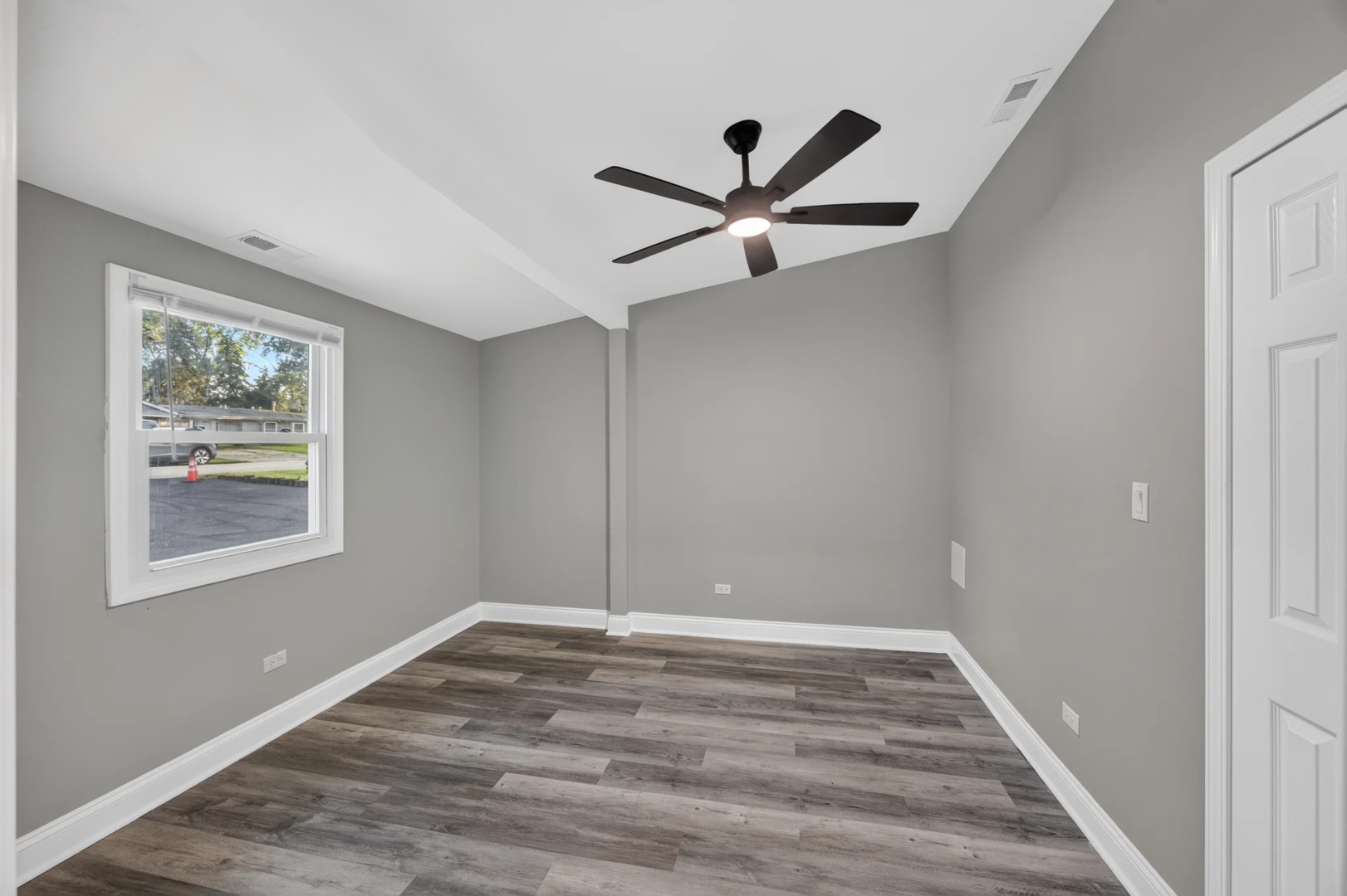 Gallery Image 18