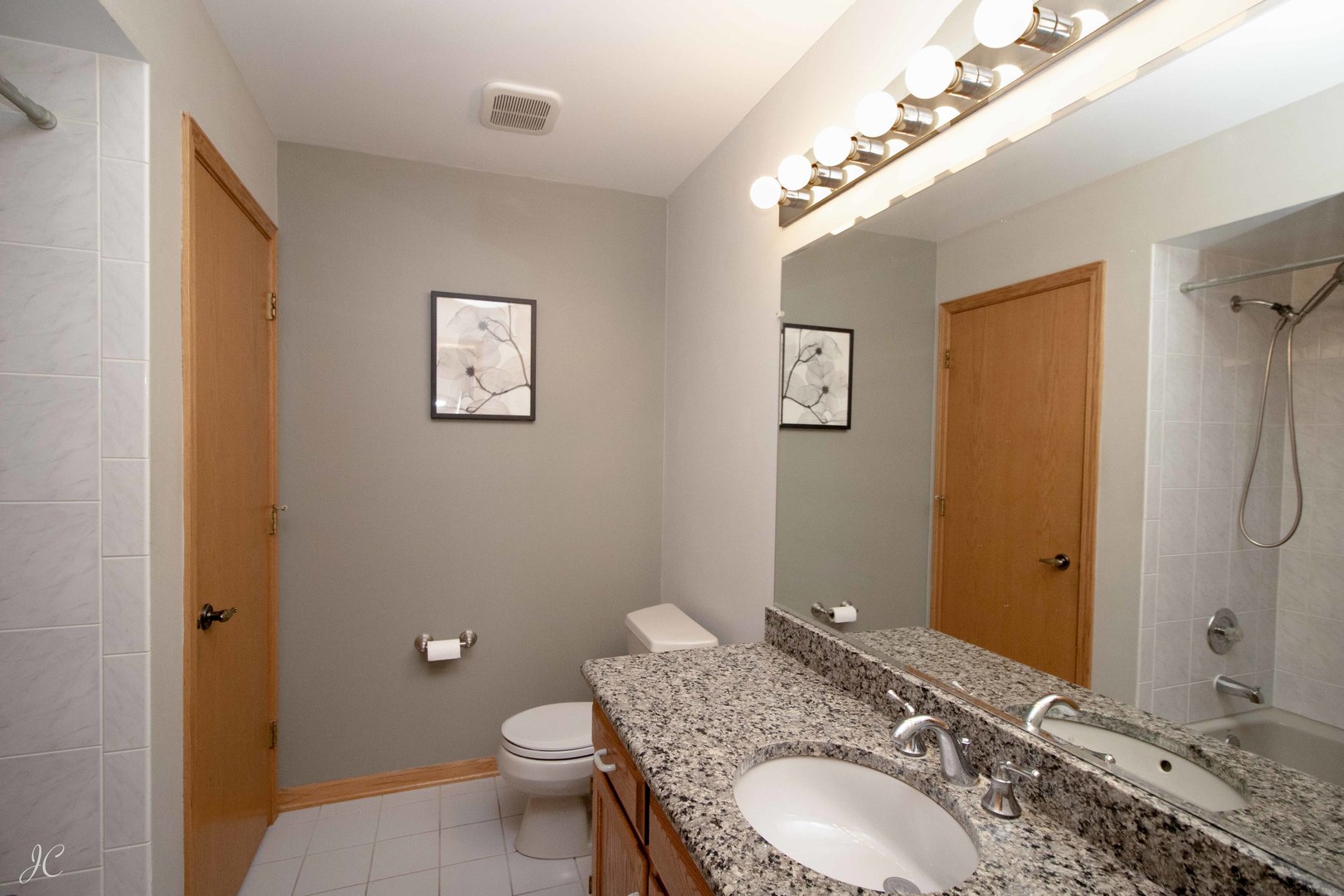 Gallery Image 18