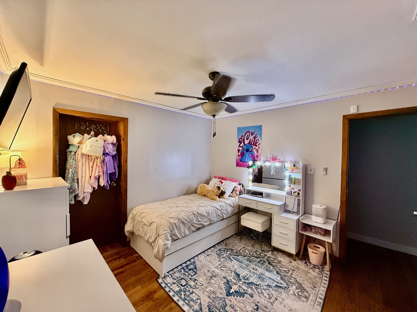 Gallery Image 14