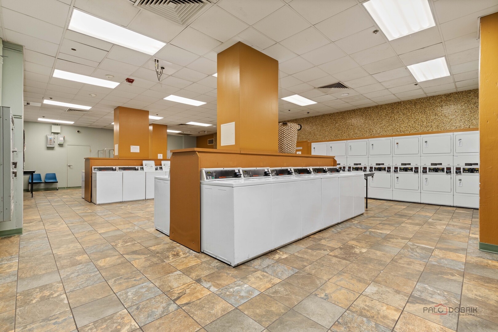 Gallery Image 14