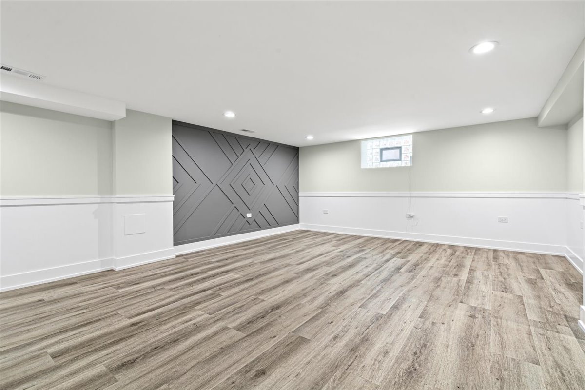 Gallery Image 19