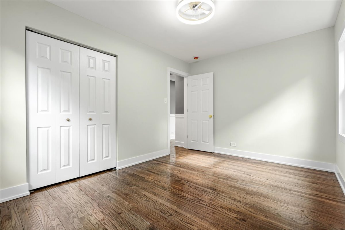 Gallery Image 17