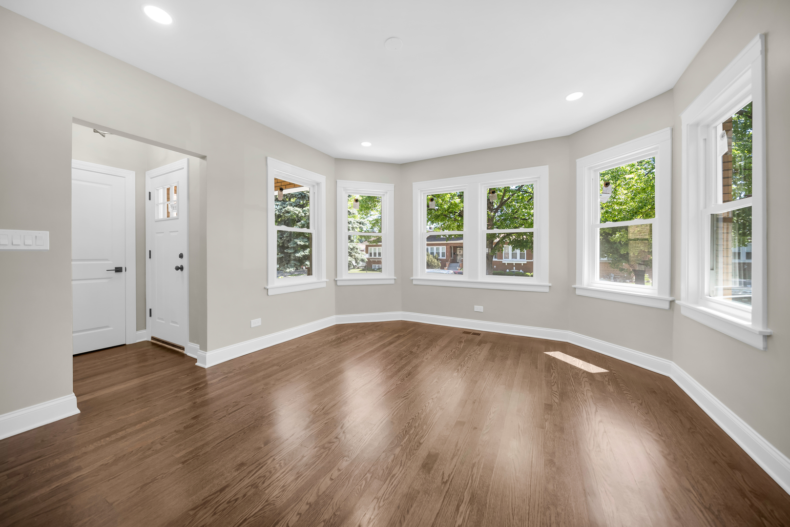 Gallery Image 14